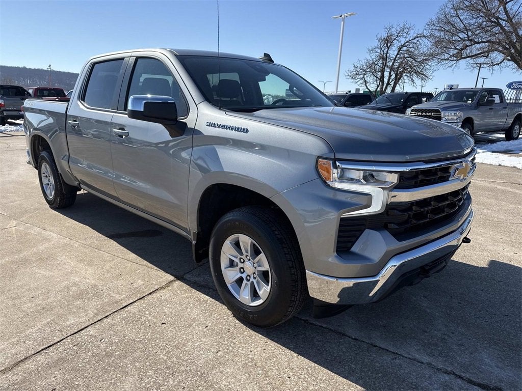 2024 Chevrolet Silverado 1500 LT