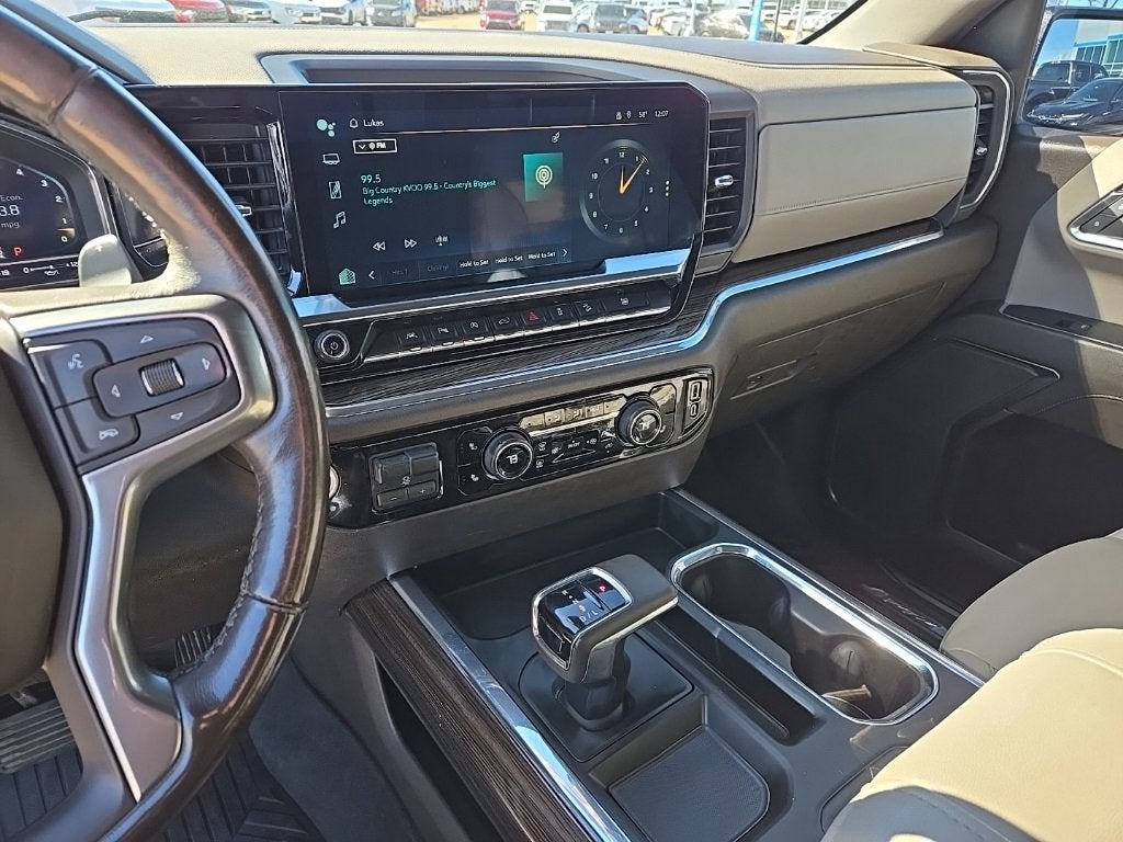 2023 Chevrolet Silverado 1500 LT