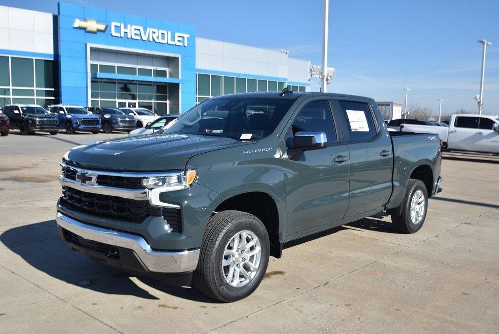 2026 Chevrolet Silverado 1500 LT