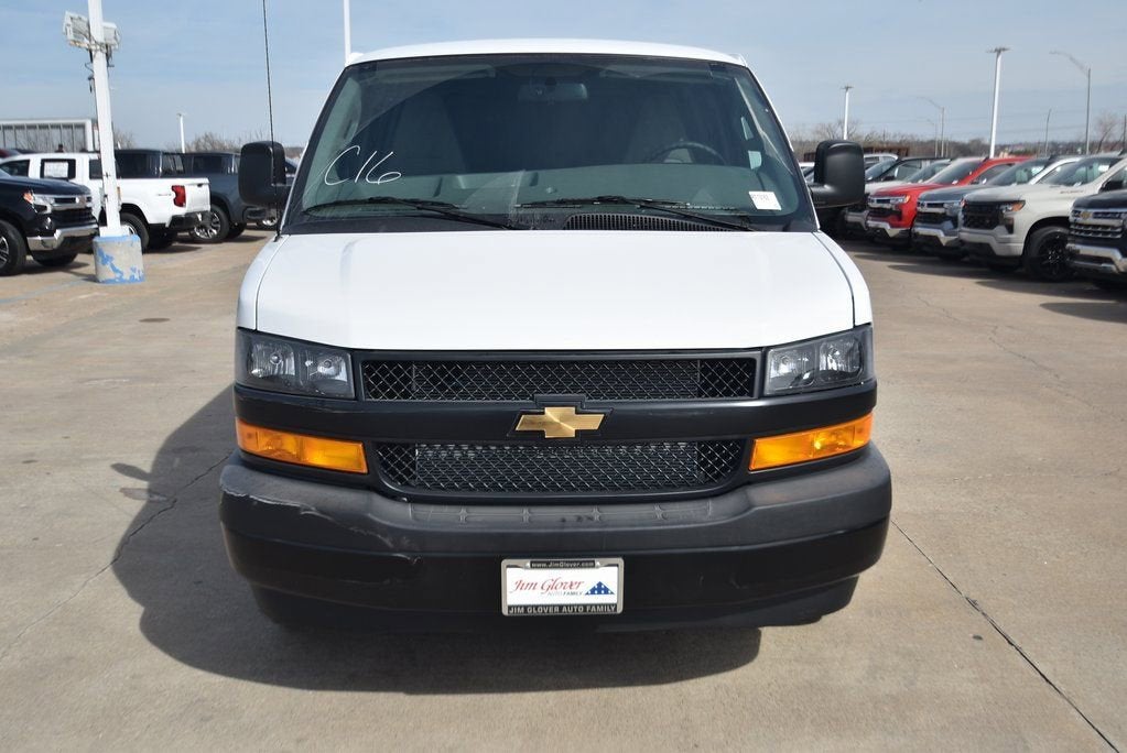 2026 Chevrolet Express Cargo 1WT
