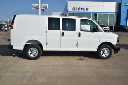 2026 Chevrolet Express Cargo 1WT