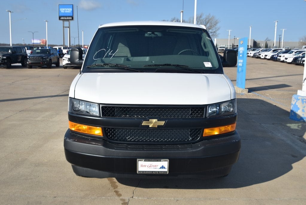 2026 Chevrolet Express Cargo 1WT