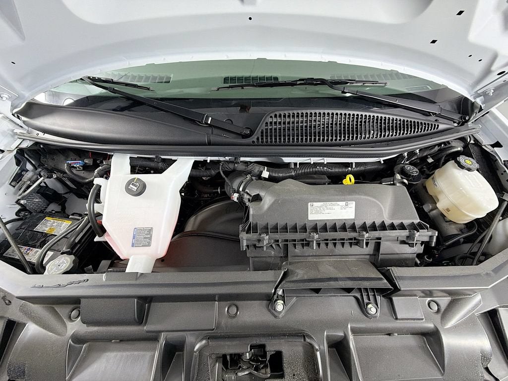 2026 Chevrolet Express Cargo 1WT