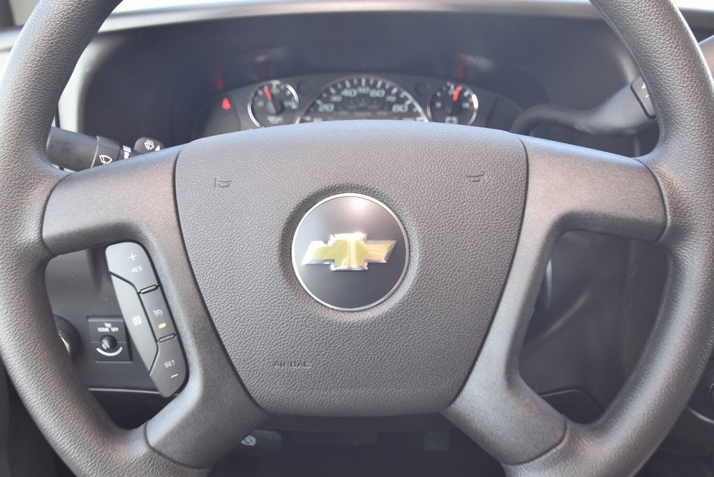 2026 Chevrolet Express Cargo 1WT