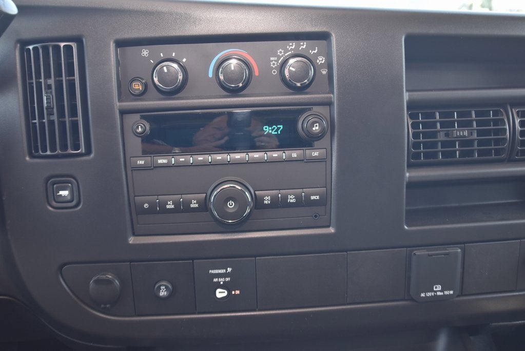 2026 Chevrolet Express Cargo 1WT