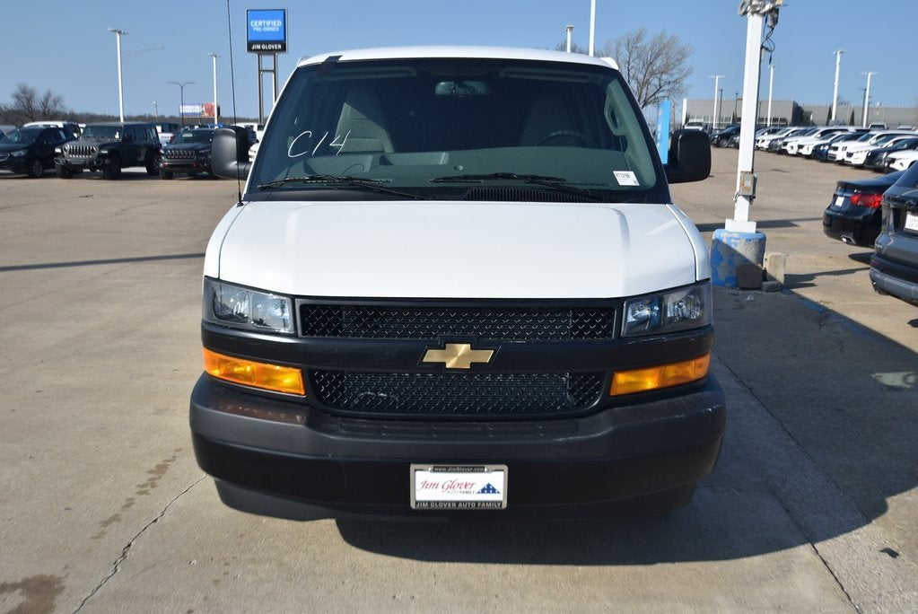 2026 Chevrolet Express Cargo 1WT
