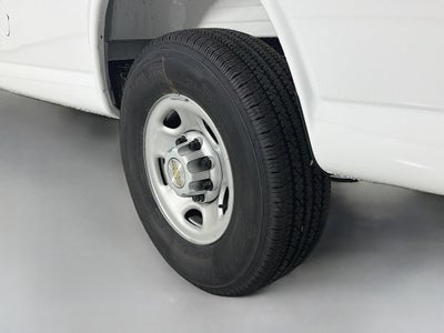 2026 Chevrolet Express Cargo 1WT