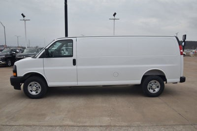 2026 Chevrolet Express Cargo 1WT