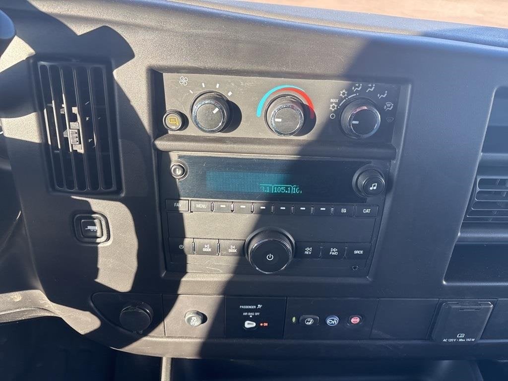 2023 Chevrolet Express Cargo 2500 WT