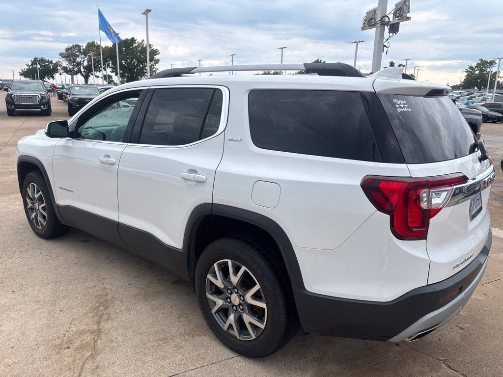 2023 GMC Acadia SLT