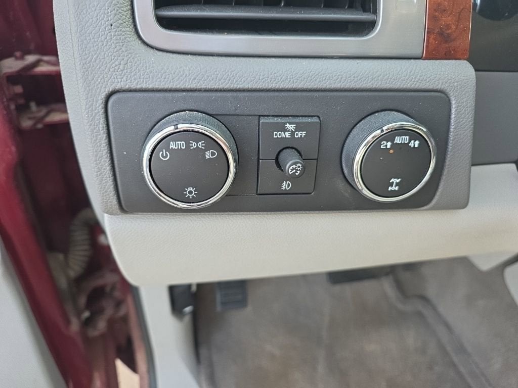 2011 GMC Yukon XL SLT