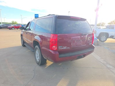 2011 GMC Yukon XL SLT