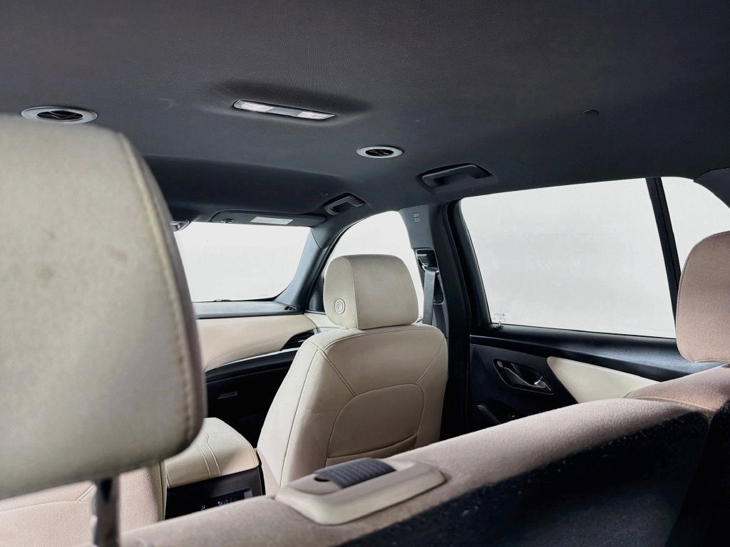 2022 Chevrolet Traverse LS