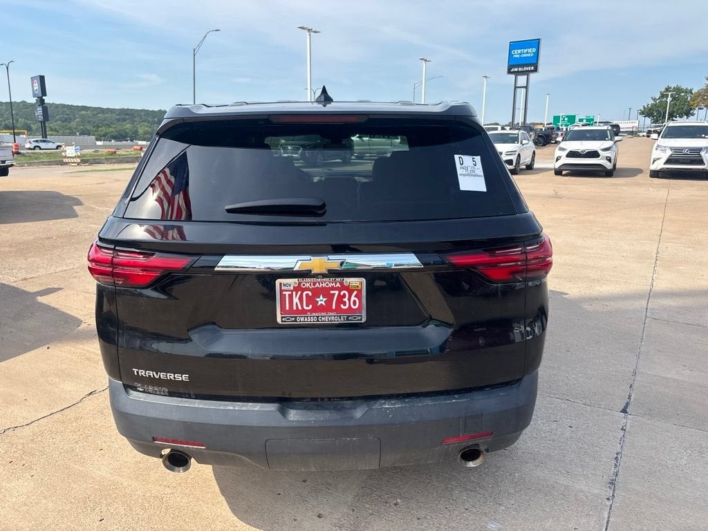 2022 Chevrolet Traverse LS