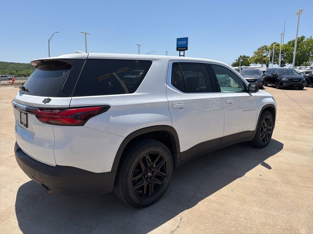 2022 Chevrolet Traverse LS