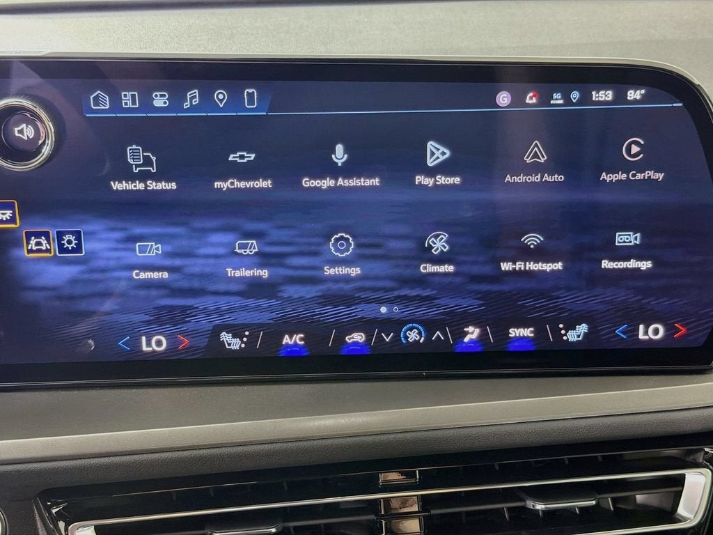 2027 Chevrolet Traverse LT