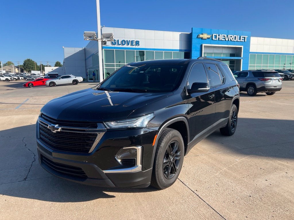 2022 Chevrolet Traverse LT Cloth