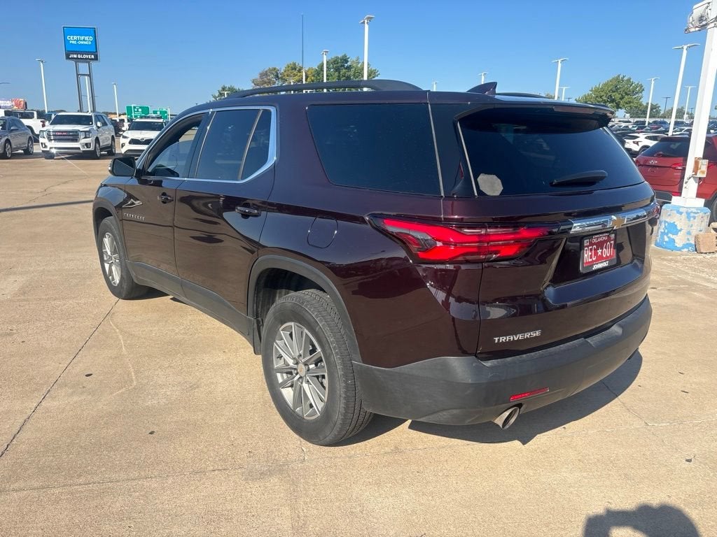 2023 Chevrolet Traverse LT Cloth