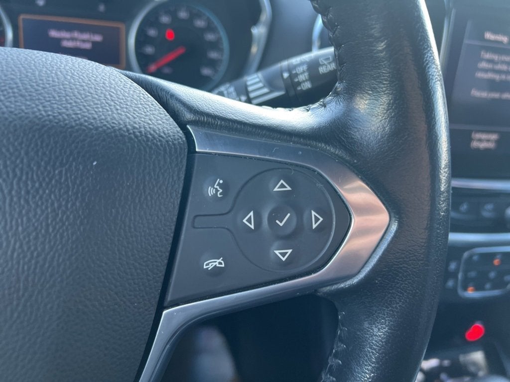 2022 Chevrolet Traverse LT Cloth