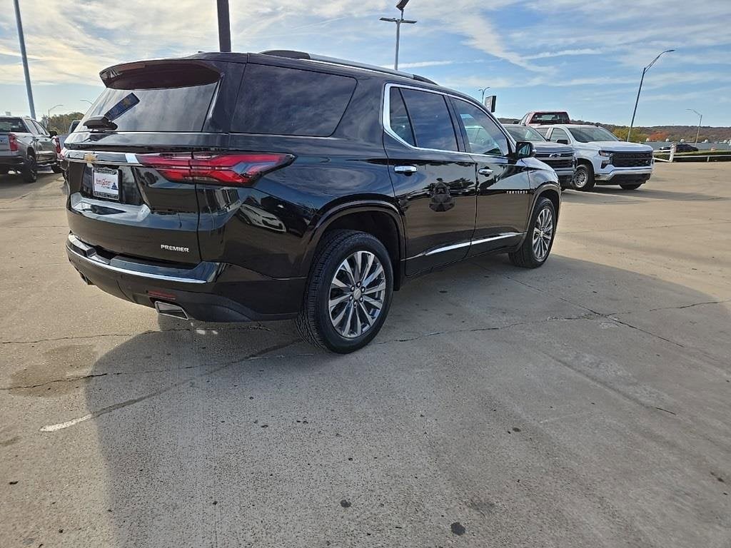 2023 Chevrolet Traverse Premier