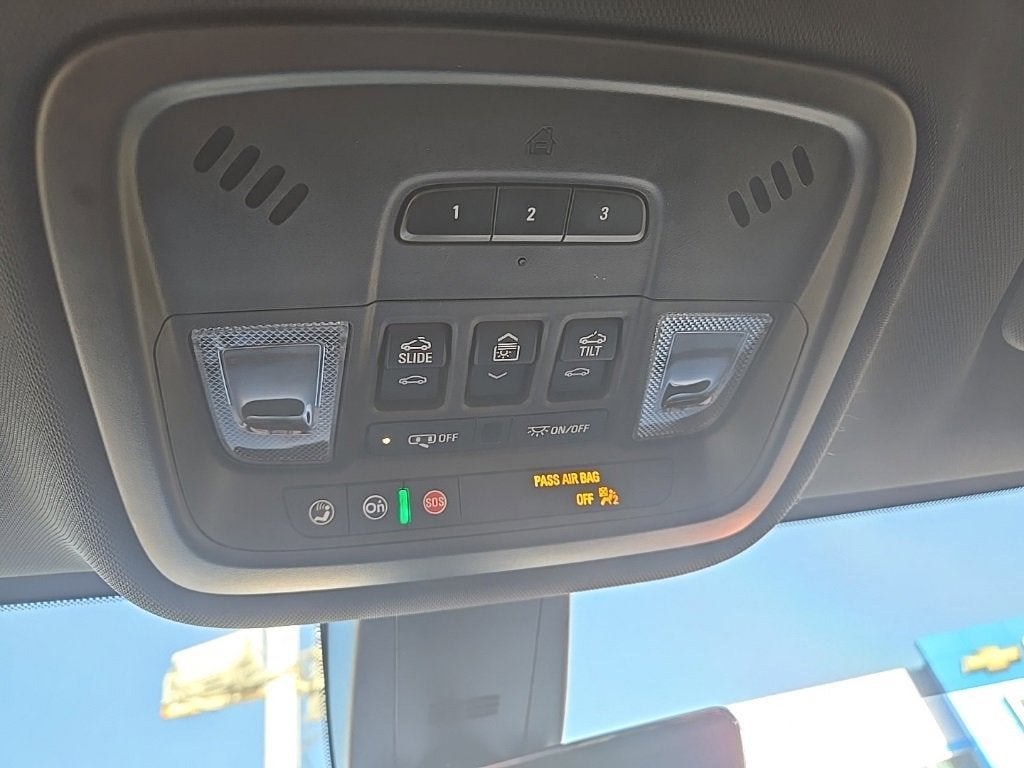 2023 Chevrolet Traverse High Country