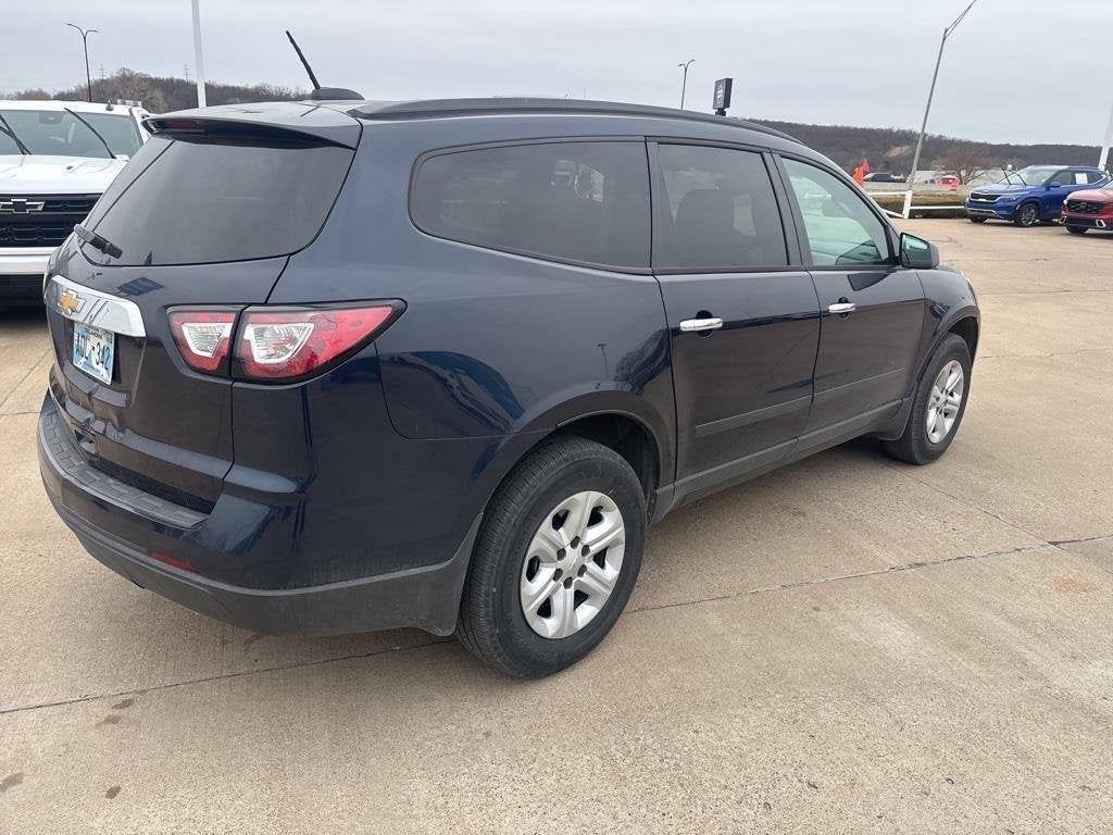 2017 Chevrolet Traverse LS