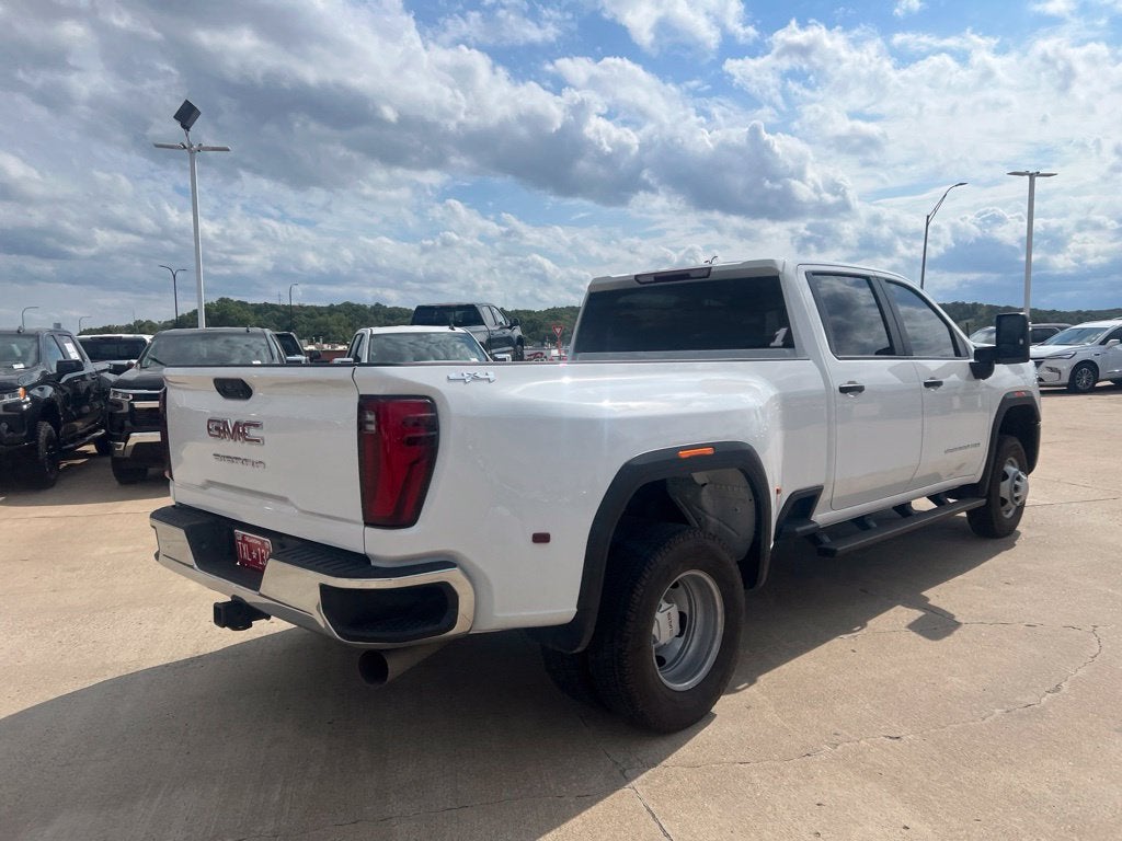 2025 GMC Sierra 3500 HD Pro DRW