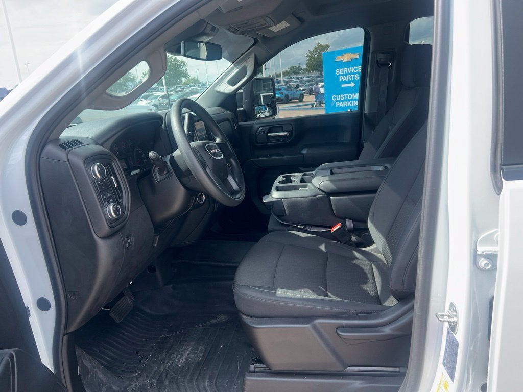 2025 GMC Sierra 3500 HD Pro DRW