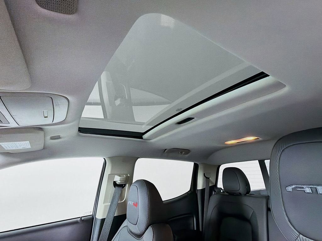 2022 GMC Canyon AT4 - Leather