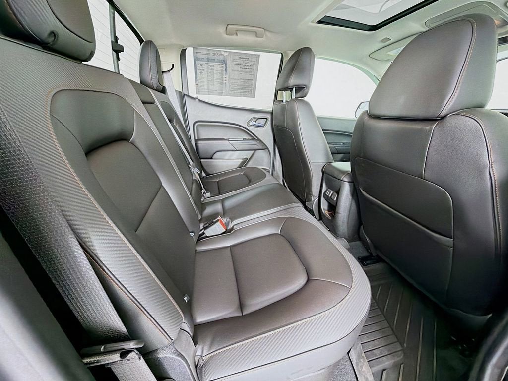 2022 GMC Canyon AT4 - Leather