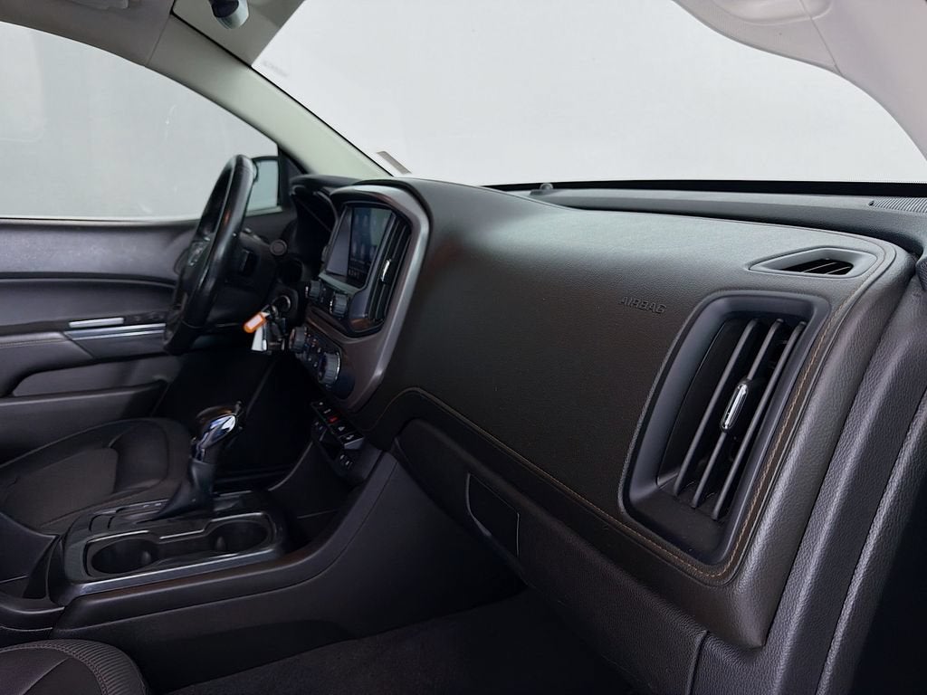 2022 GMC Canyon AT4 - Cloth