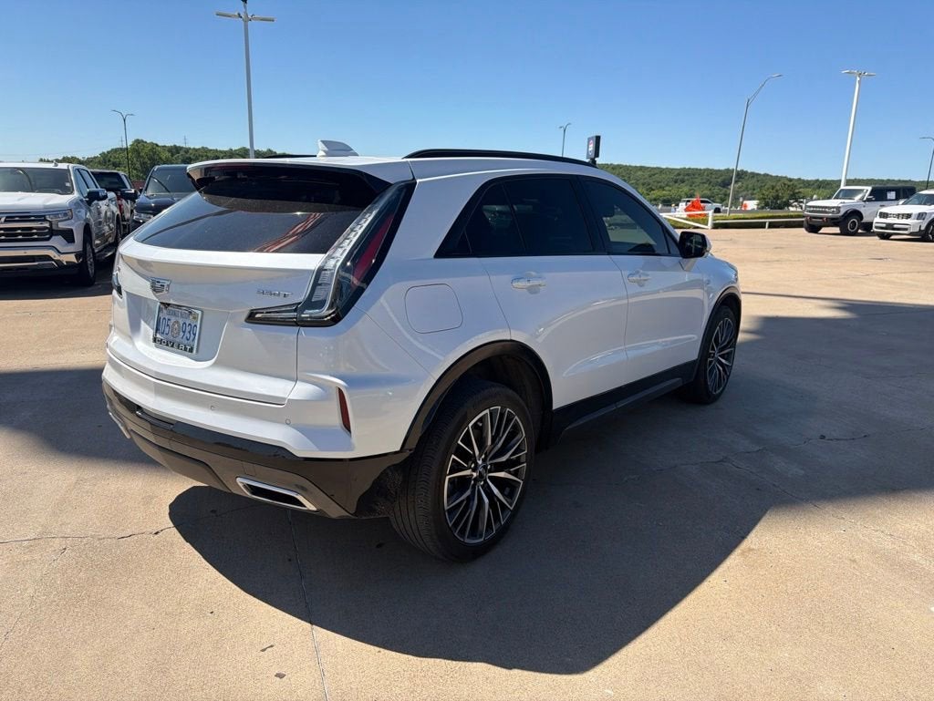 2024 Cadillac XT4 Sport