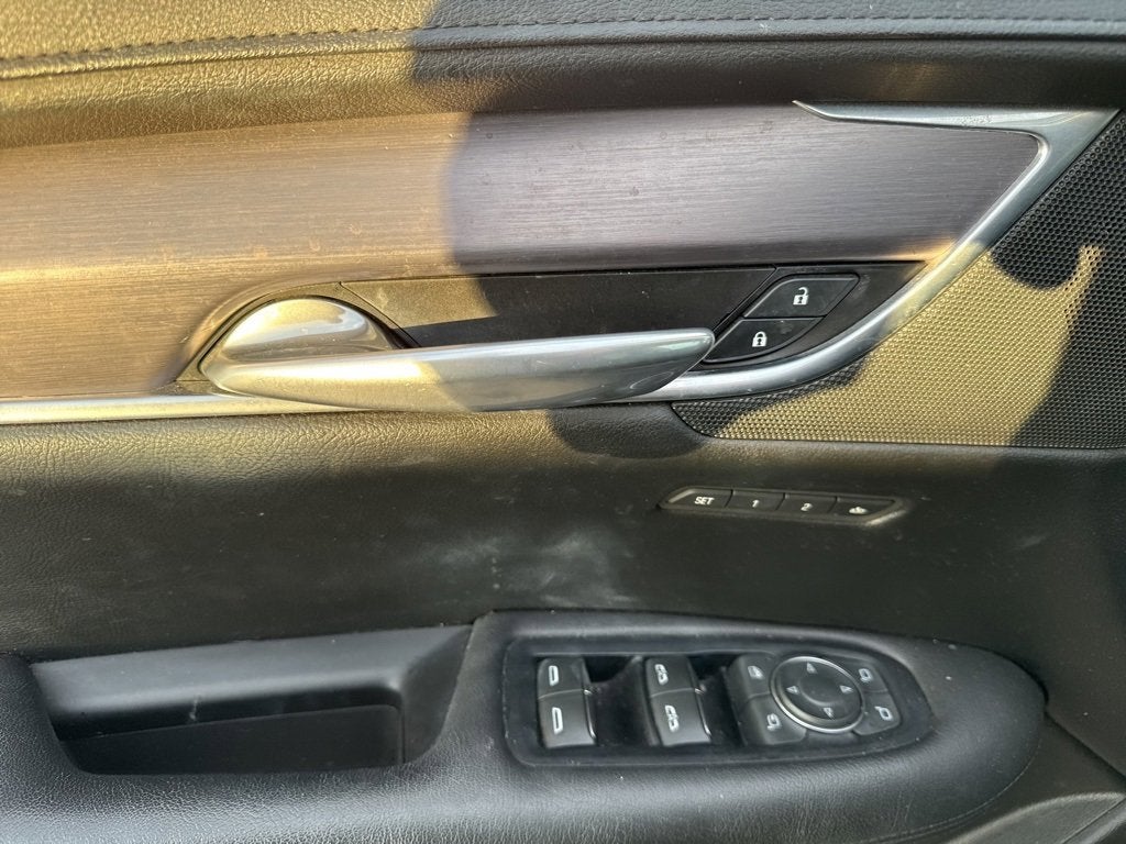 2017 Cadillac XT5 Luxury AWD