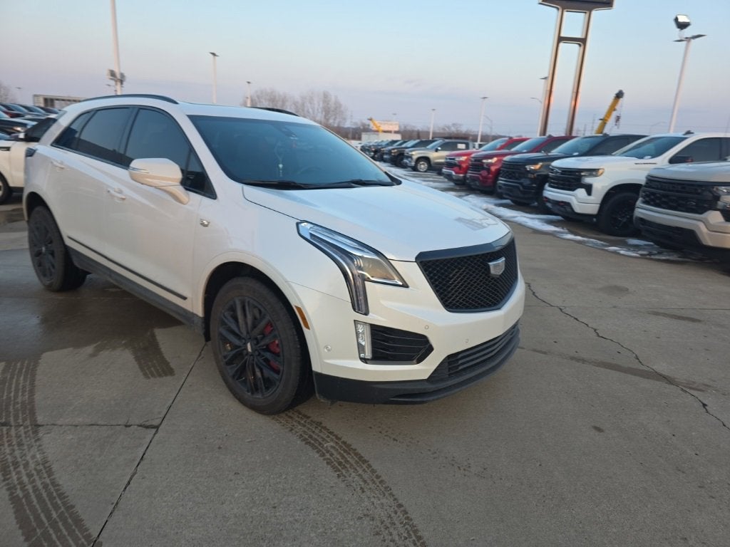 2022 Cadillac XT5 Sport