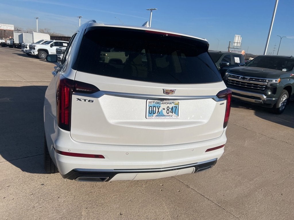 2024 Cadillac XT6 Premium Luxury