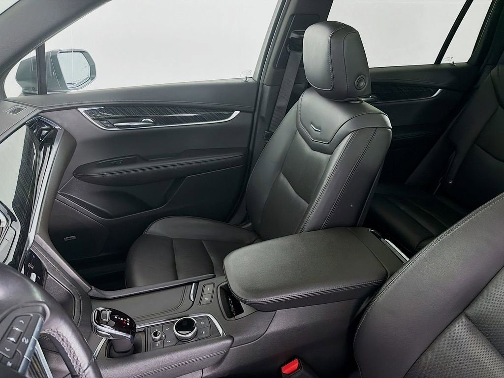 2022 Cadillac XT6 Premium Luxury