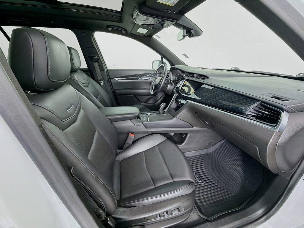 2022 Cadillac XT6 Premium Luxury