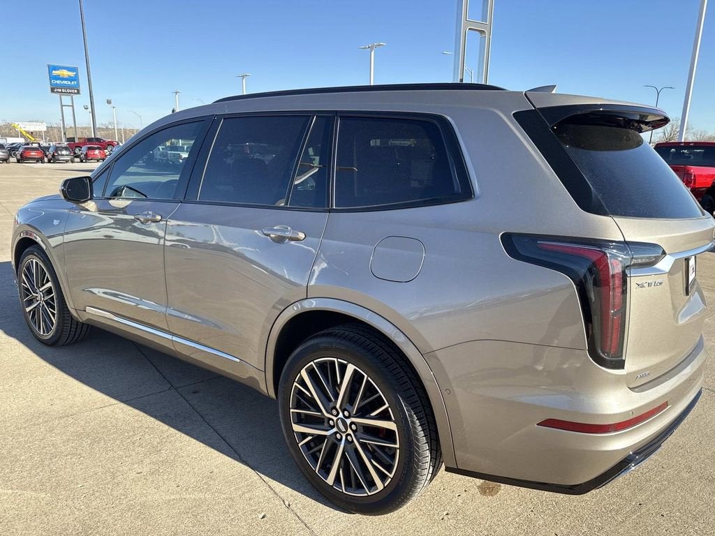 2023 Cadillac XT6 Sport