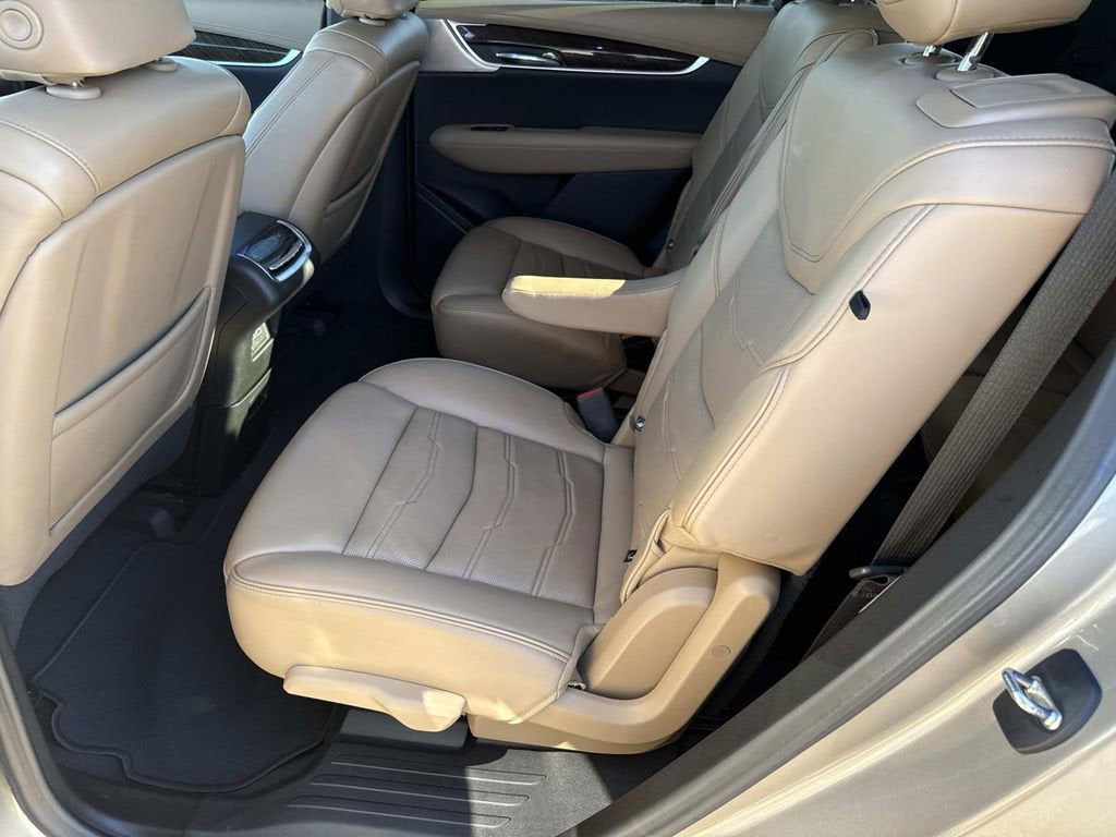 2023 Cadillac XT6 Sport