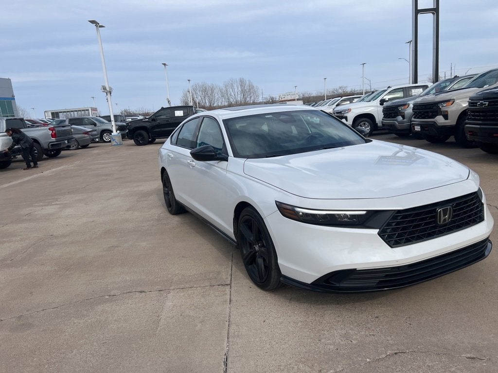 2023 Honda Accord Hybrid Sport-L