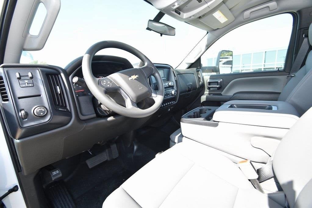 2024 Chevrolet Silverado 5500 HD Work Truck