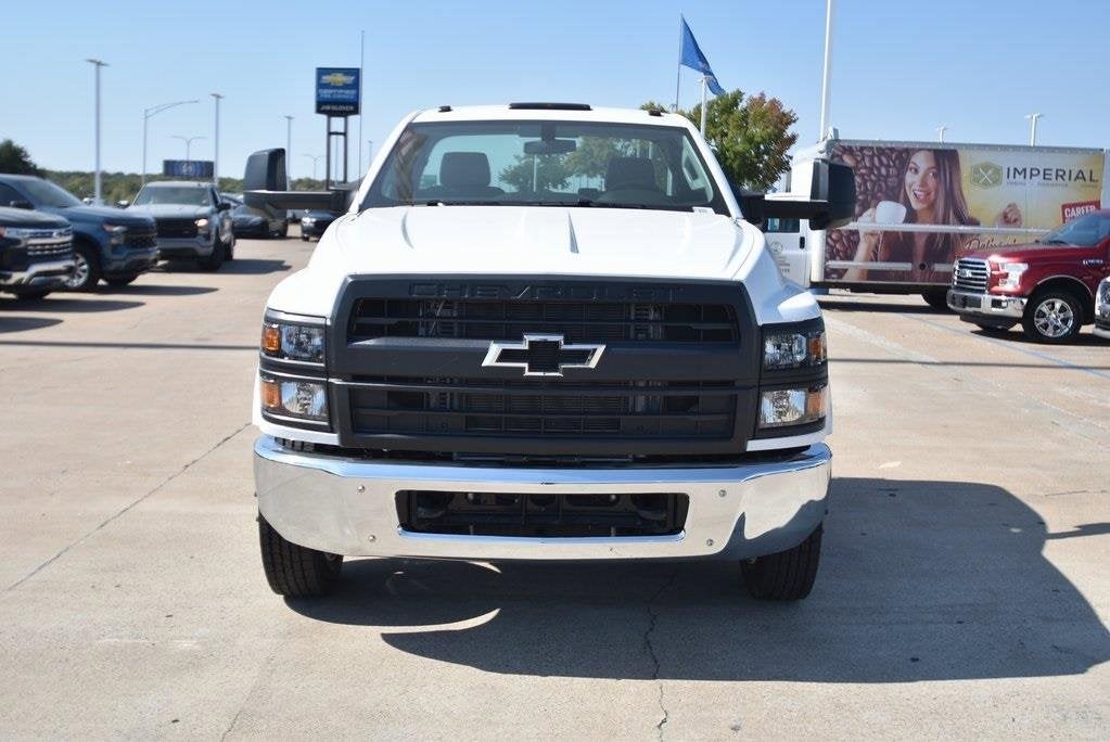 2024 Chevrolet Silverado 5500 HD Work Truck