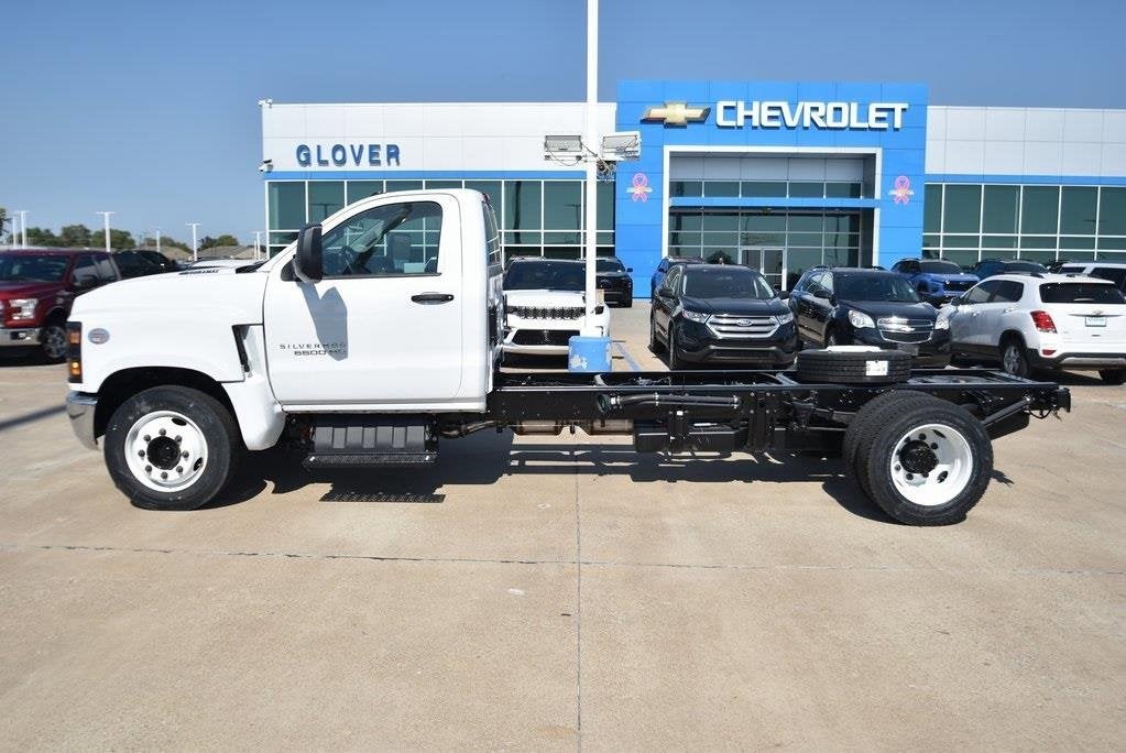 2024 Chevrolet Silverado 5500 HD Work Truck
