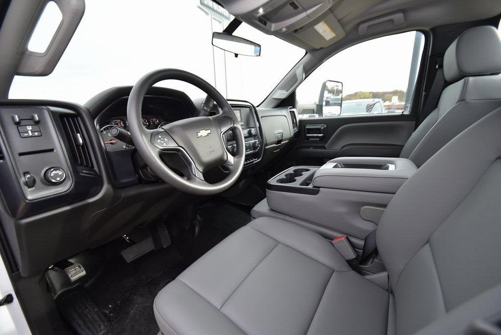 2024 Chevrolet Silverado 5500 HD Work Truck