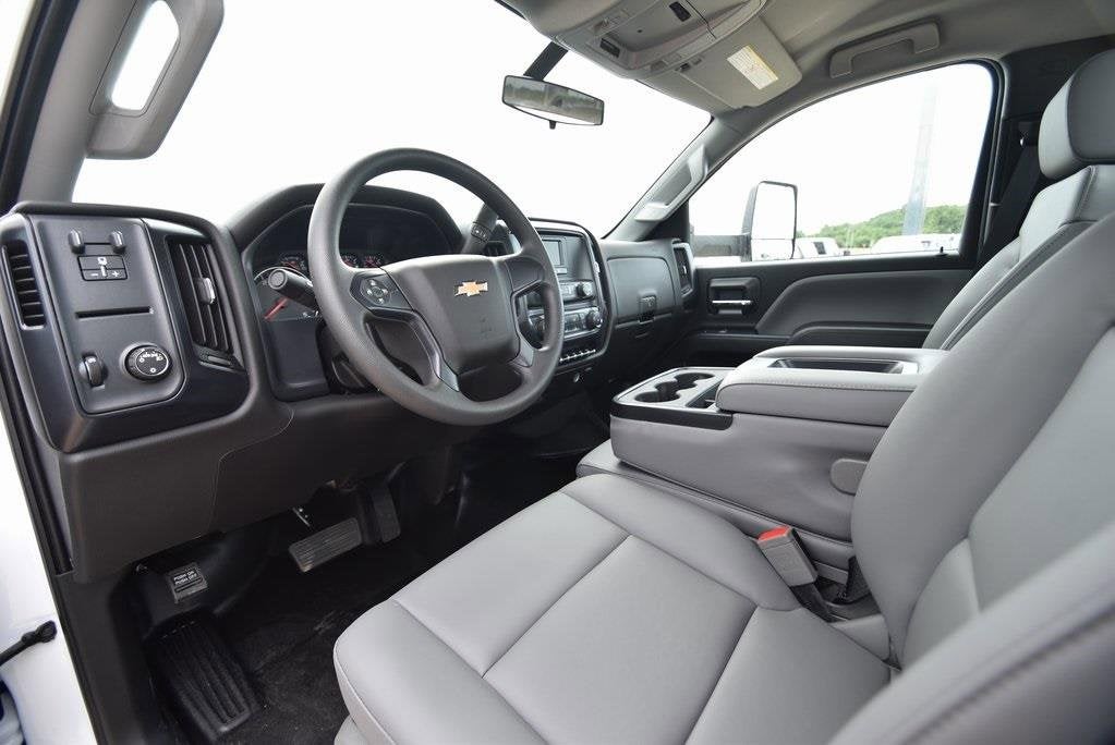 2024 Chevrolet Silverado 5500 HD Work Truck