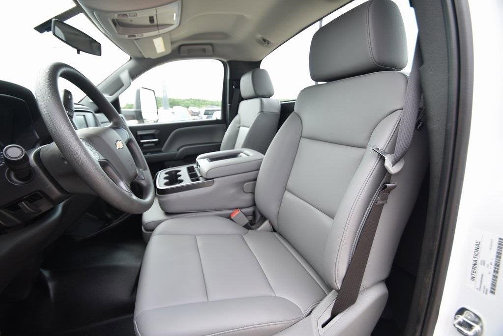 2024 Chevrolet Silverado 5500 HD Work Truck