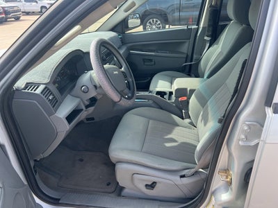 2005 Jeep Grand Cherokee Laredo