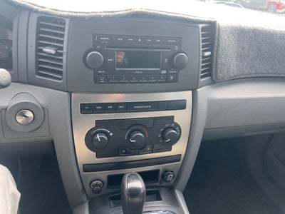 2005 Jeep Grand Cherokee Laredo