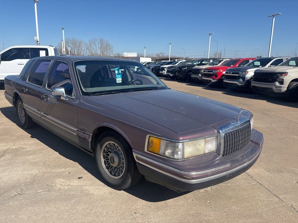 1994 Lincoln Town Car Signature