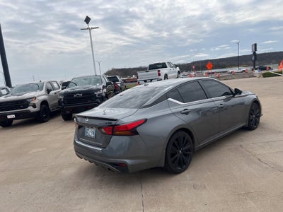 2022 Nissan Altima 2.5 SR